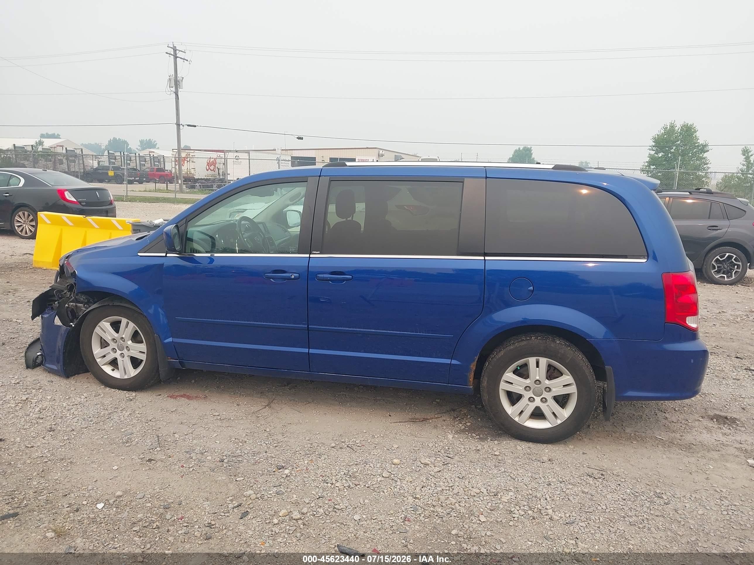2013 Dodge Grand Caravan Crew Blue vin: 2C4RDGDG2DR660452