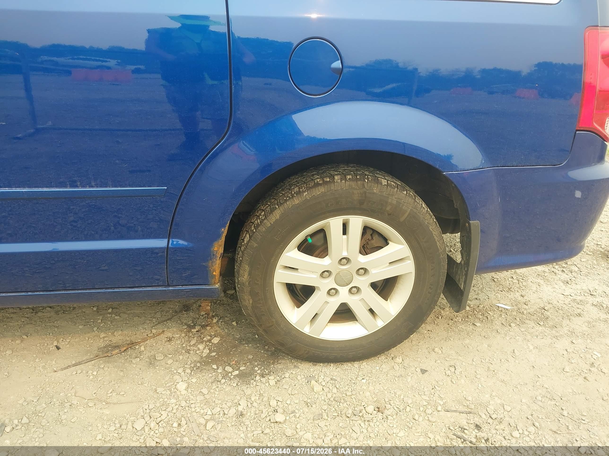 2013 Dodge Grand Caravan Crew Blue vin: 2C4RDGDG2DR660452
