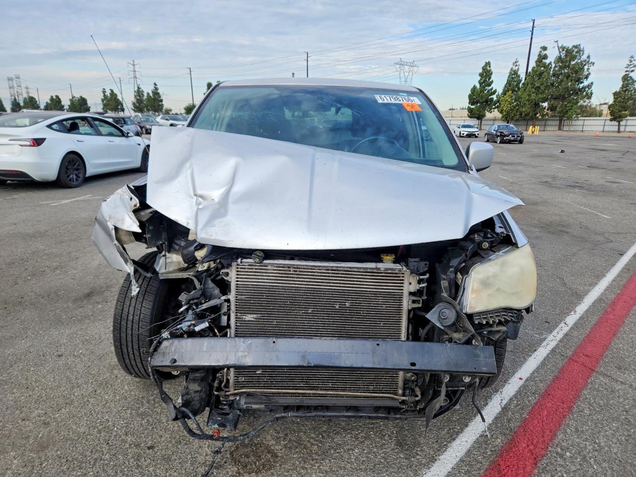 2012 Dodge Grand Caravan Crew Silver vin: 2C4RDGDG3CR110885