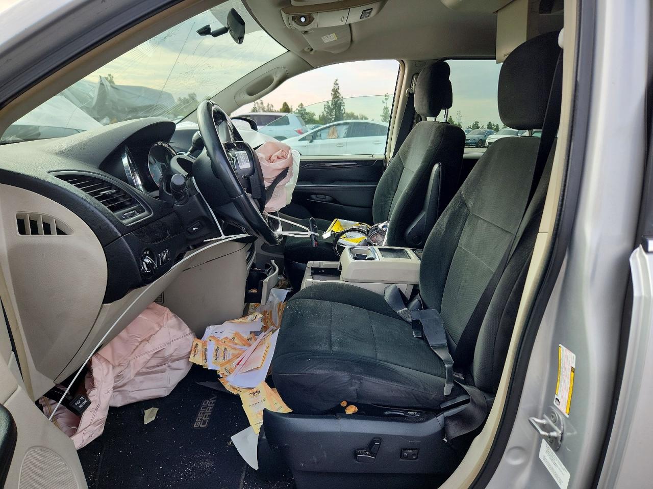 2012 Dodge Grand Caravan Crew Silver vin: 2C4RDGDG3CR110885