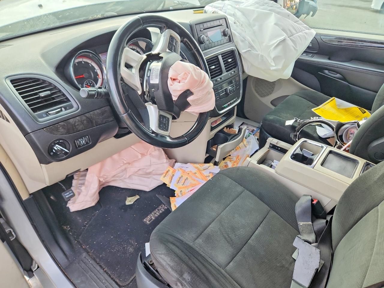 2012 Dodge Grand Caravan Crew Silver vin: 2C4RDGDG3CR110885