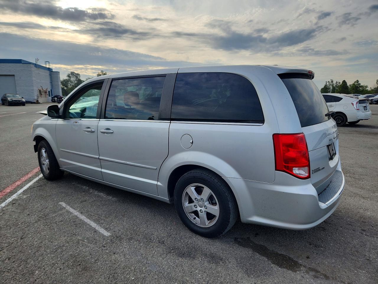 2012 Dodge Grand Caravan Crew Silver vin: 2C4RDGDG3CR110885