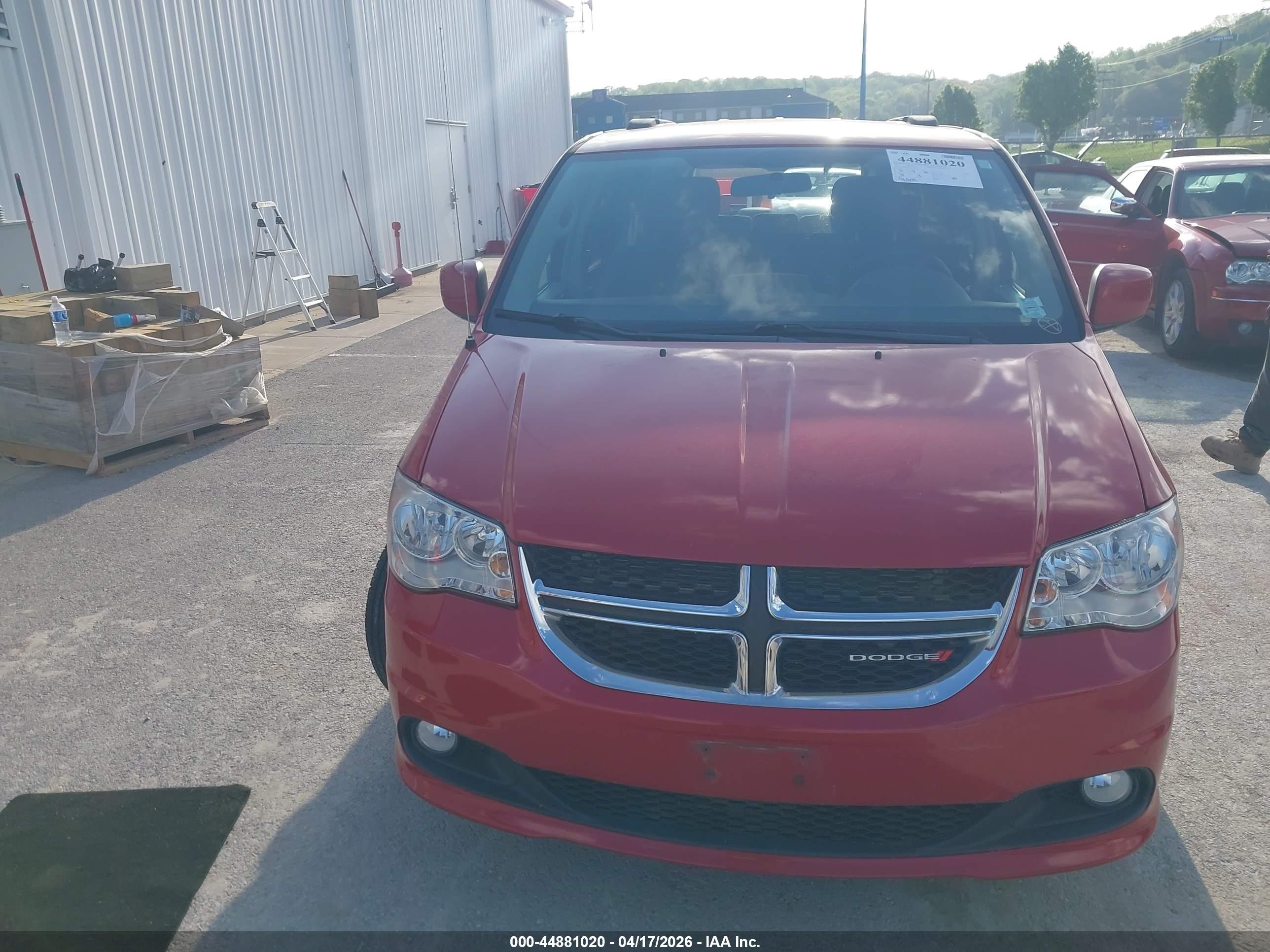 2012 Dodge Grand Caravan Crew Red vin: 2C4RDGDG3CR228922