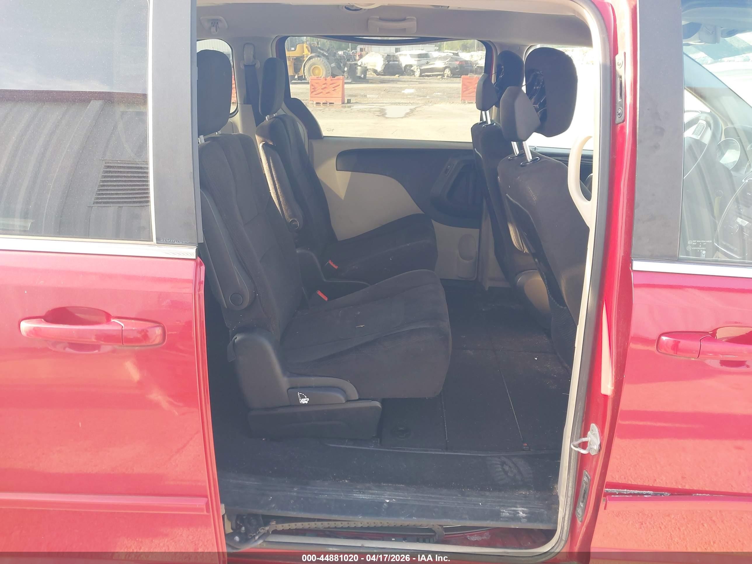 2012 Dodge Grand Caravan Crew Red vin: 2C4RDGDG3CR228922