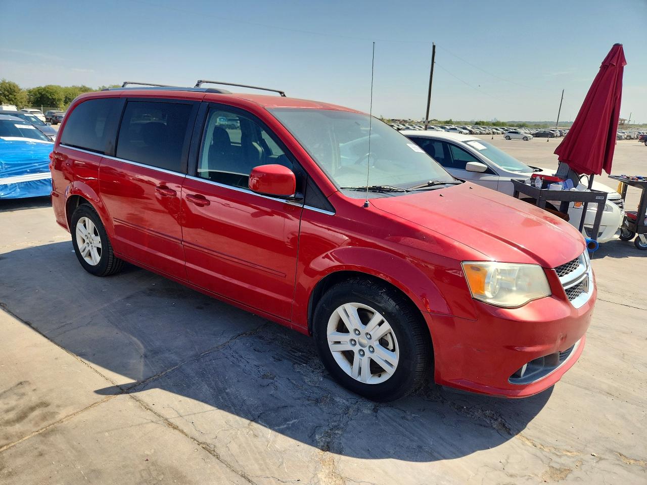 2013 Dodge Grand Caravan Crew Red vin: 2C4RDGDG3DR508034