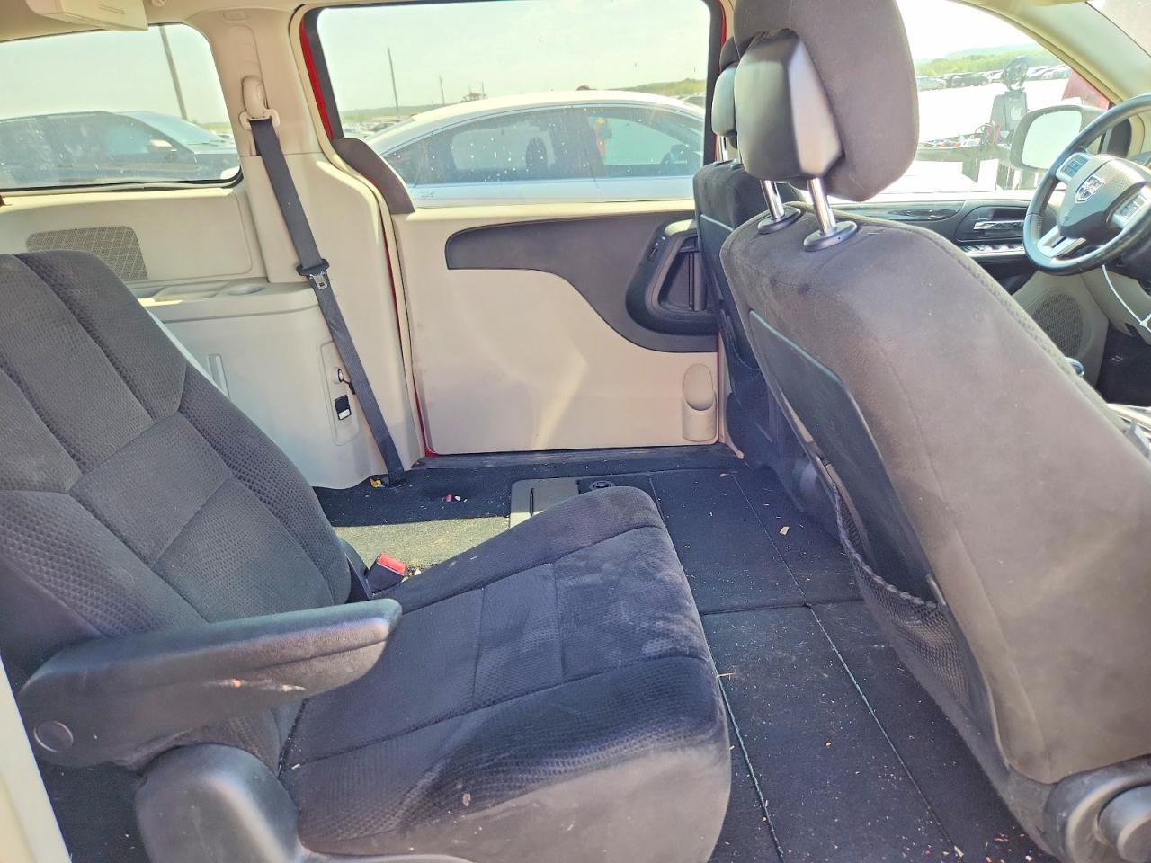 2013 Dodge Grand Caravan Crew Red vin: 2C4RDGDG3DR508034