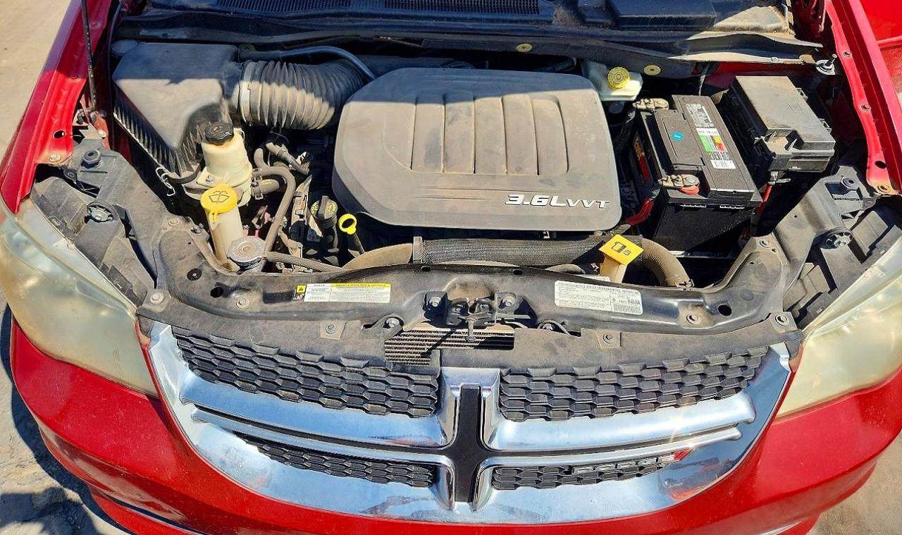 2013 Dodge Grand Caravan Crew Red vin: 2C4RDGDG3DR508034