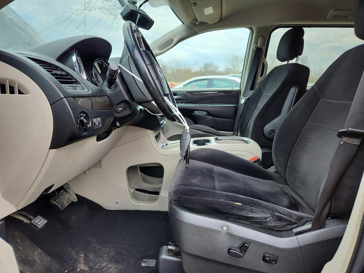 2013 Dodge Grand Caravan Crew Black vin: 2C4RDGDG3DR773715
