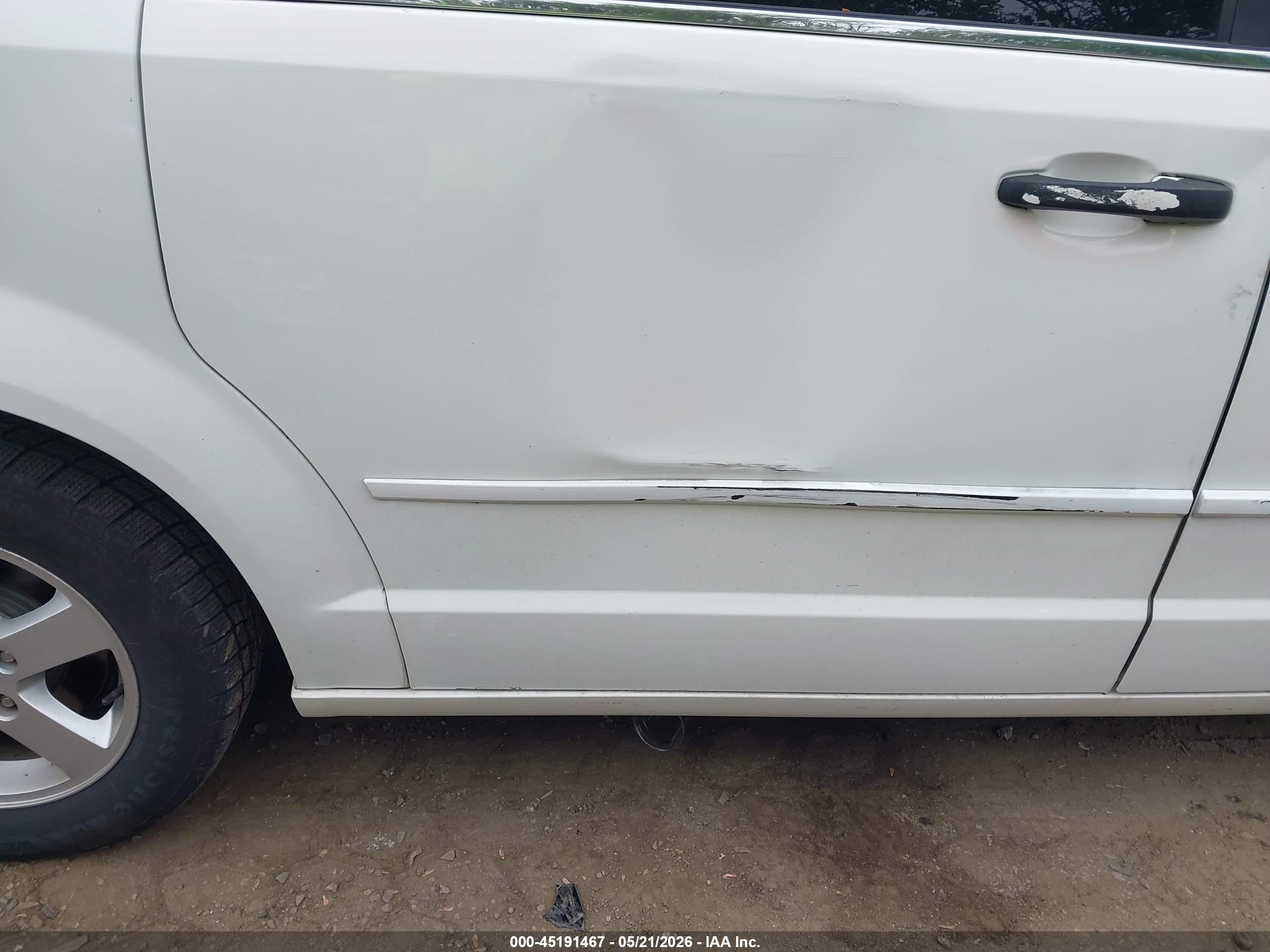 2012 Dodge Grand Caravan Crew White vin: 2C4RDGDG4CR109521