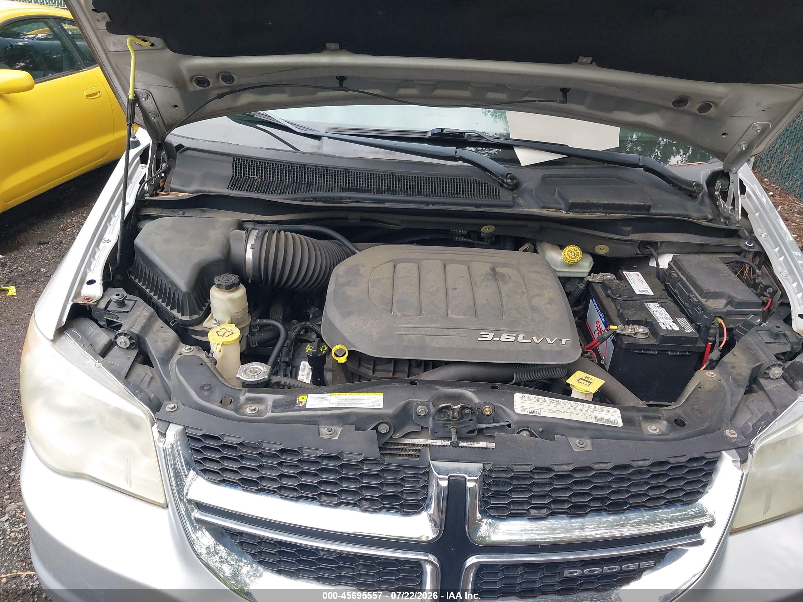 2012 Dodge Grand Caravan Crew Серебряный vin: 2C4RDGDG4CR174532