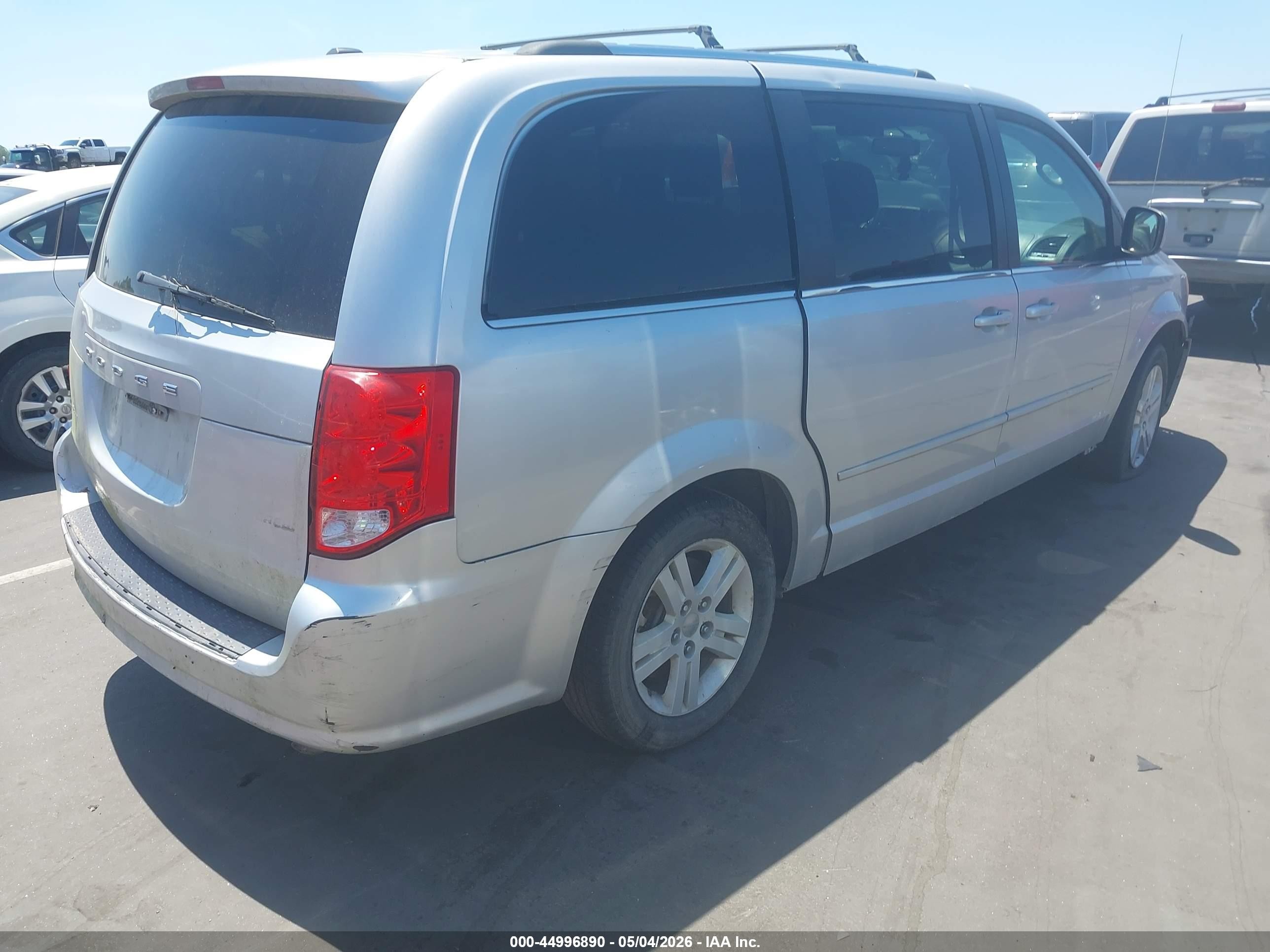 2012 Dodge Grand Caravan Crew Silver vin: 2C4RDGDG4CR328219