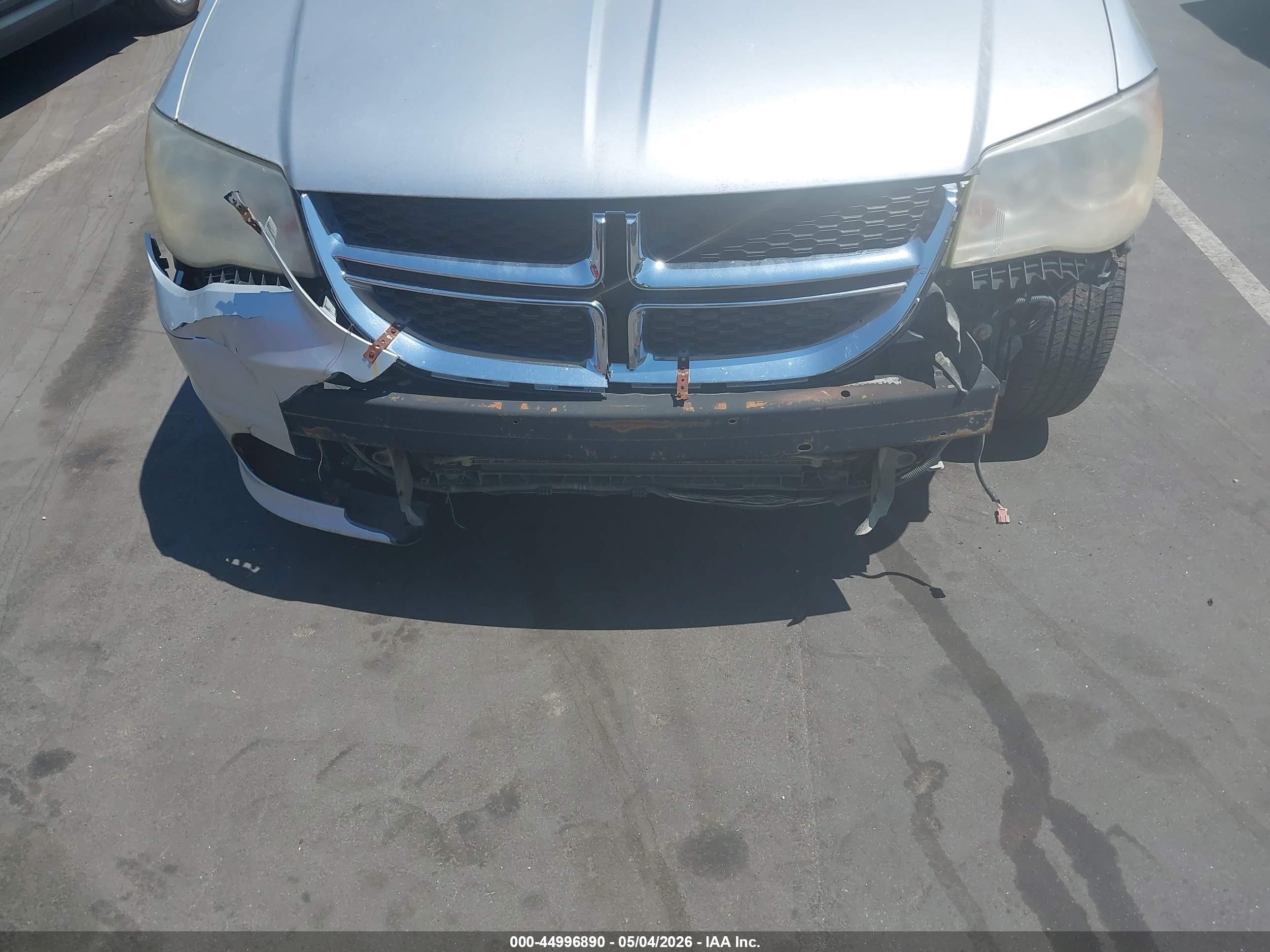 2012 Dodge Grand Caravan Crew Silver vin: 2C4RDGDG4CR328219