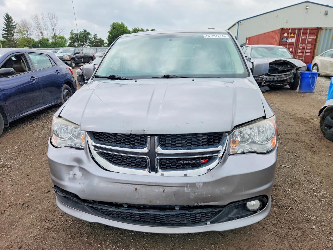 2013 Dodge Grand Caravan Crew Gray vin: 2C4RDGDG4DR653633