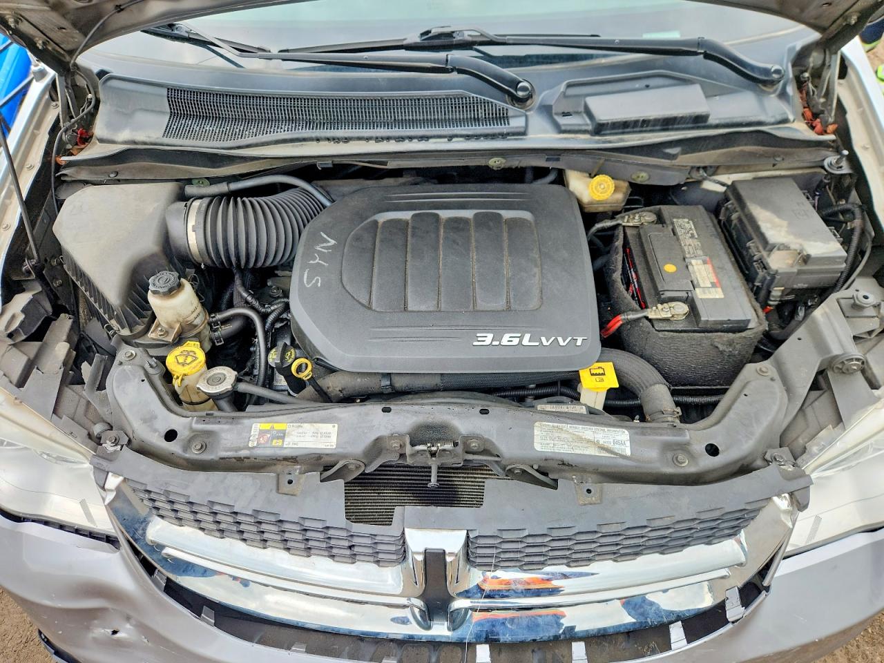 2013 Dodge Grand Caravan Crew Gray vin: 2C4RDGDG4DR653633