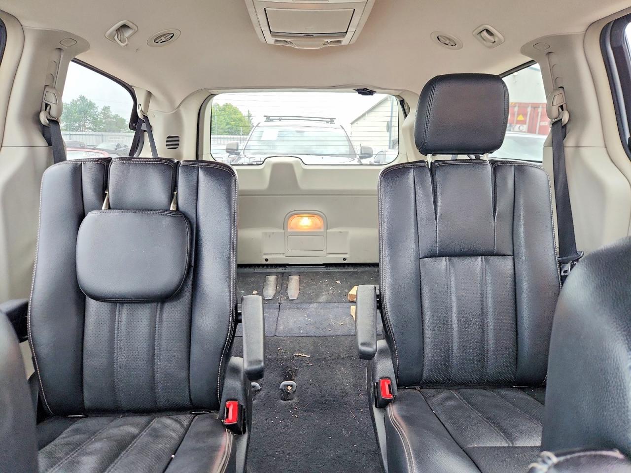 2013 Dodge Grand Caravan Crew Gray vin: 2C4RDGDG4DR653633