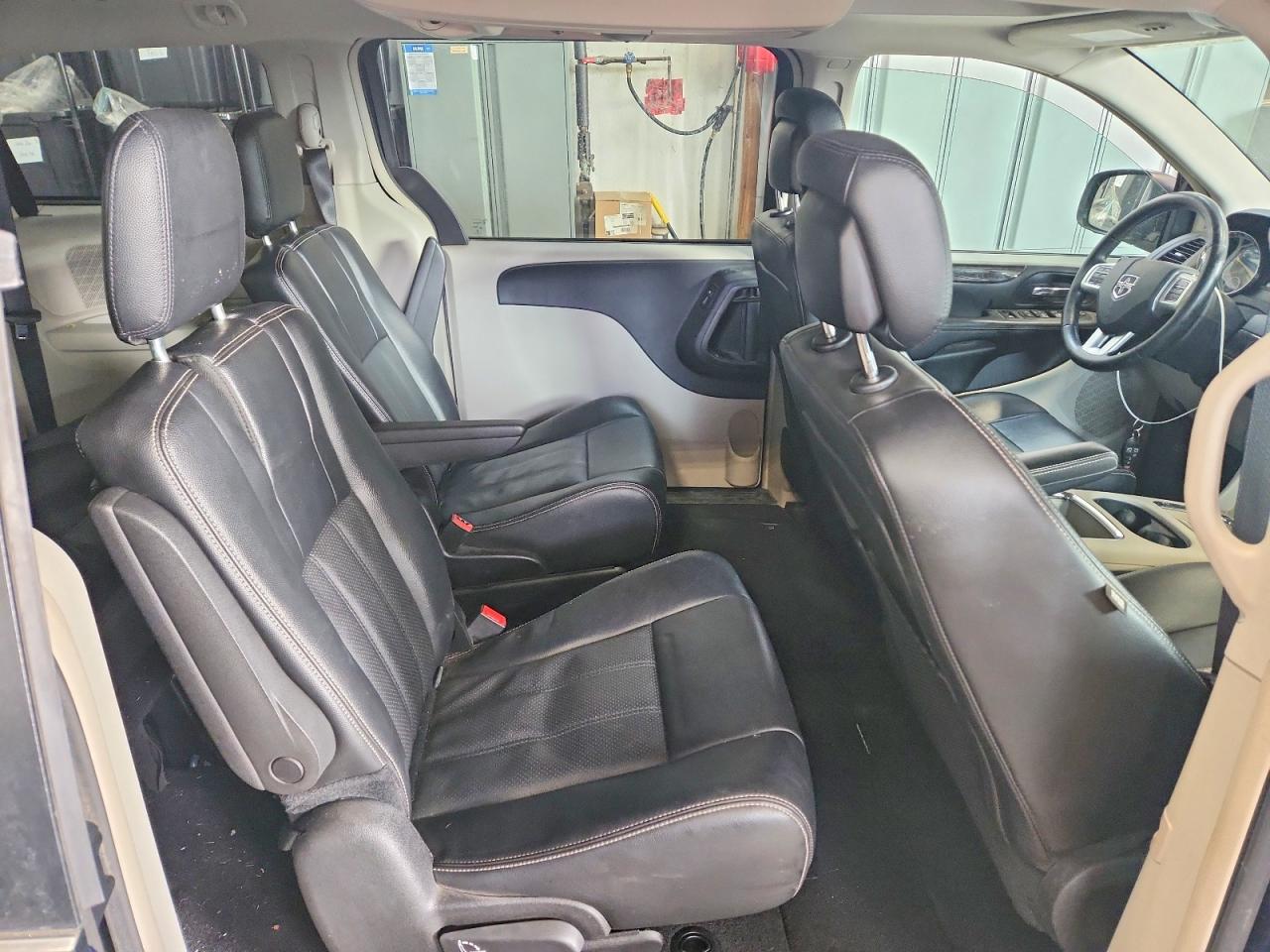 2015 Dodge Grand Caravan Crew Blue vin: 2C4RDGDG4FR585921