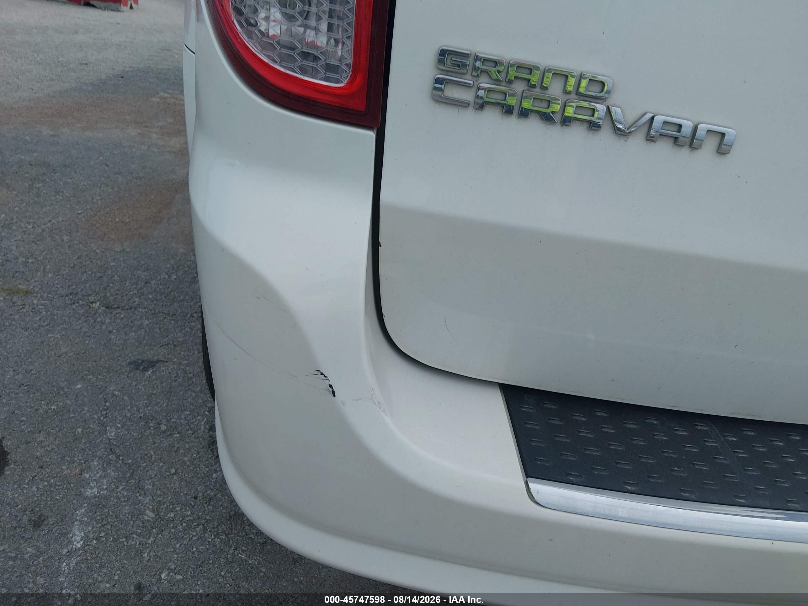 2012 Dodge Grand Caravan Crew White vin: 2C4RDGDG5CR115375
