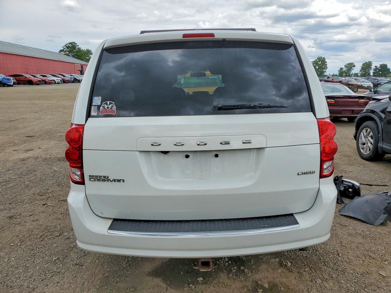 2013 Dodge Grand Caravan Crew White vin: 2C4RDGDG5DR812403