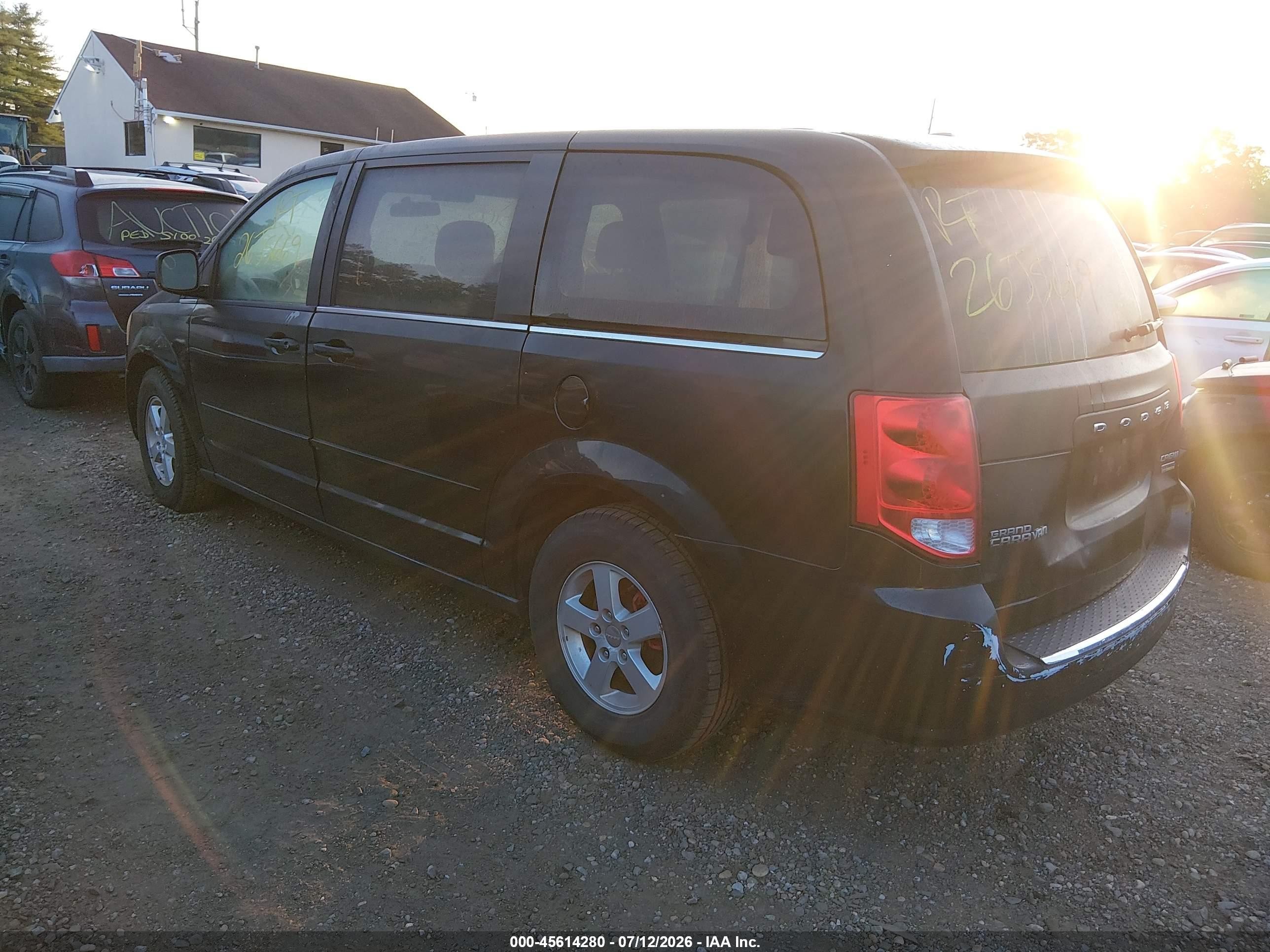 2012 Dodge Grand Caravan Crew Black vin: 2C4RDGDG6CR108998