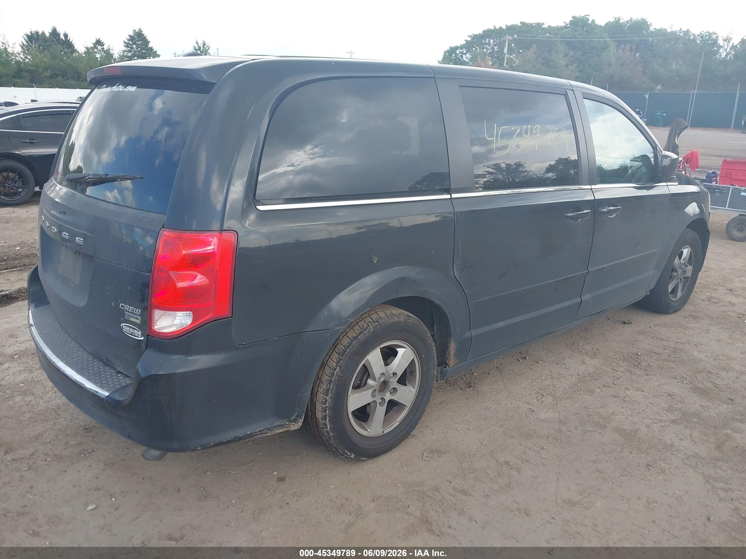 2012 Dodge Grand Caravan Crew Black vin: 2C4RDGDG6CR109794