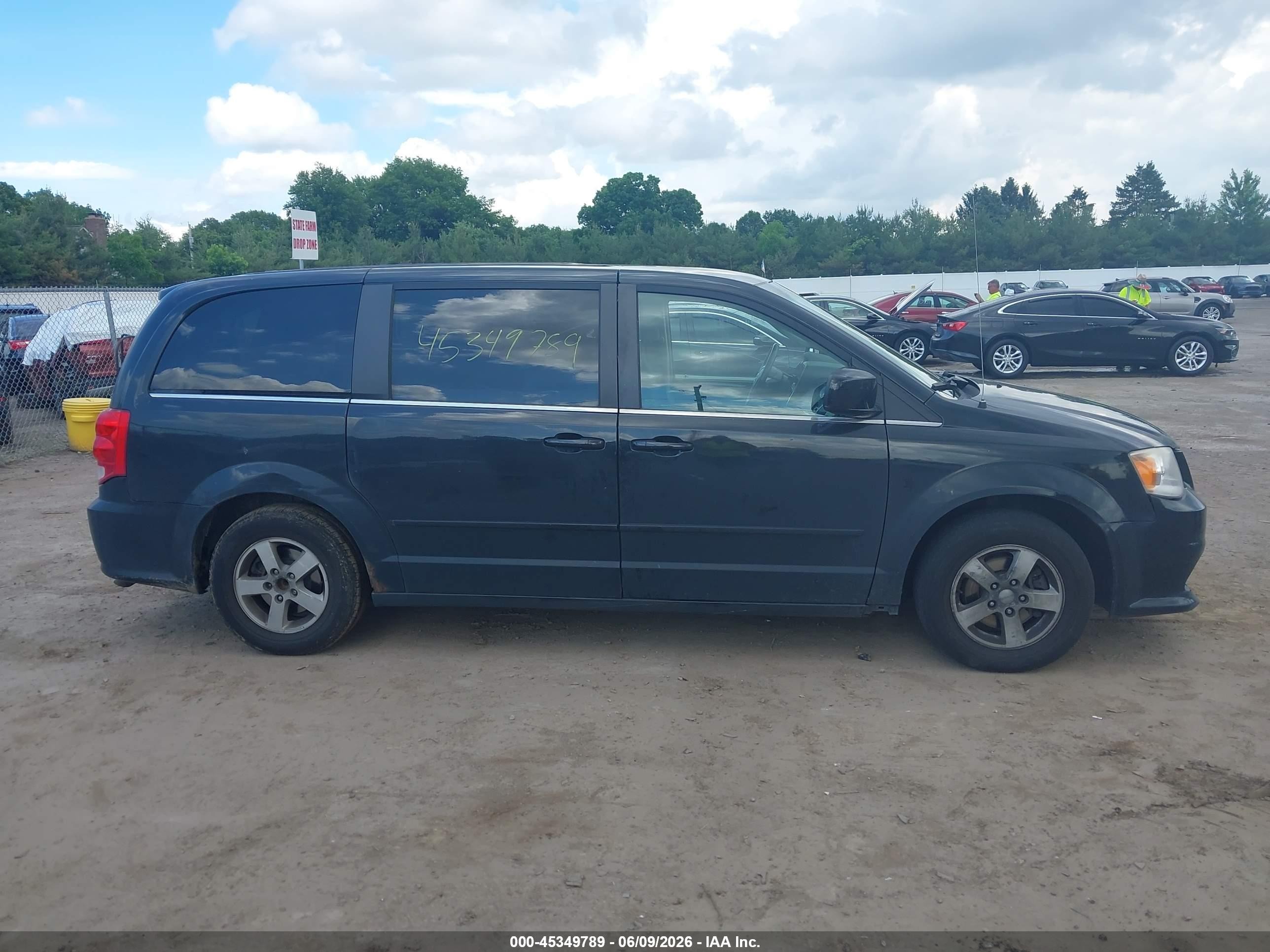 2012 Dodge Grand Caravan Crew Black vin: 2C4RDGDG6CR109794