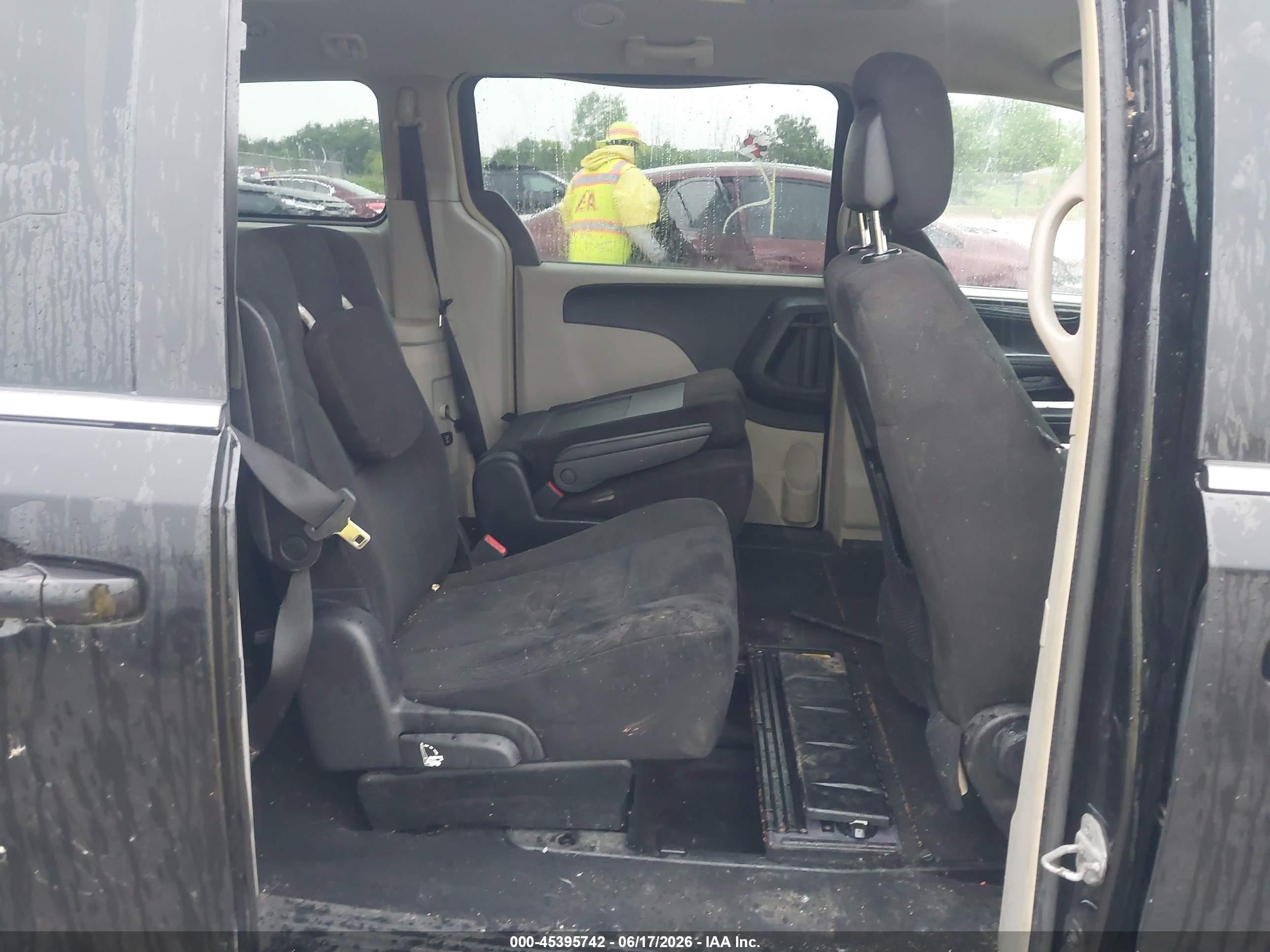 2012 Dodge Grand Caravan Crew Black vin: 2C4RDGDG6CR112131