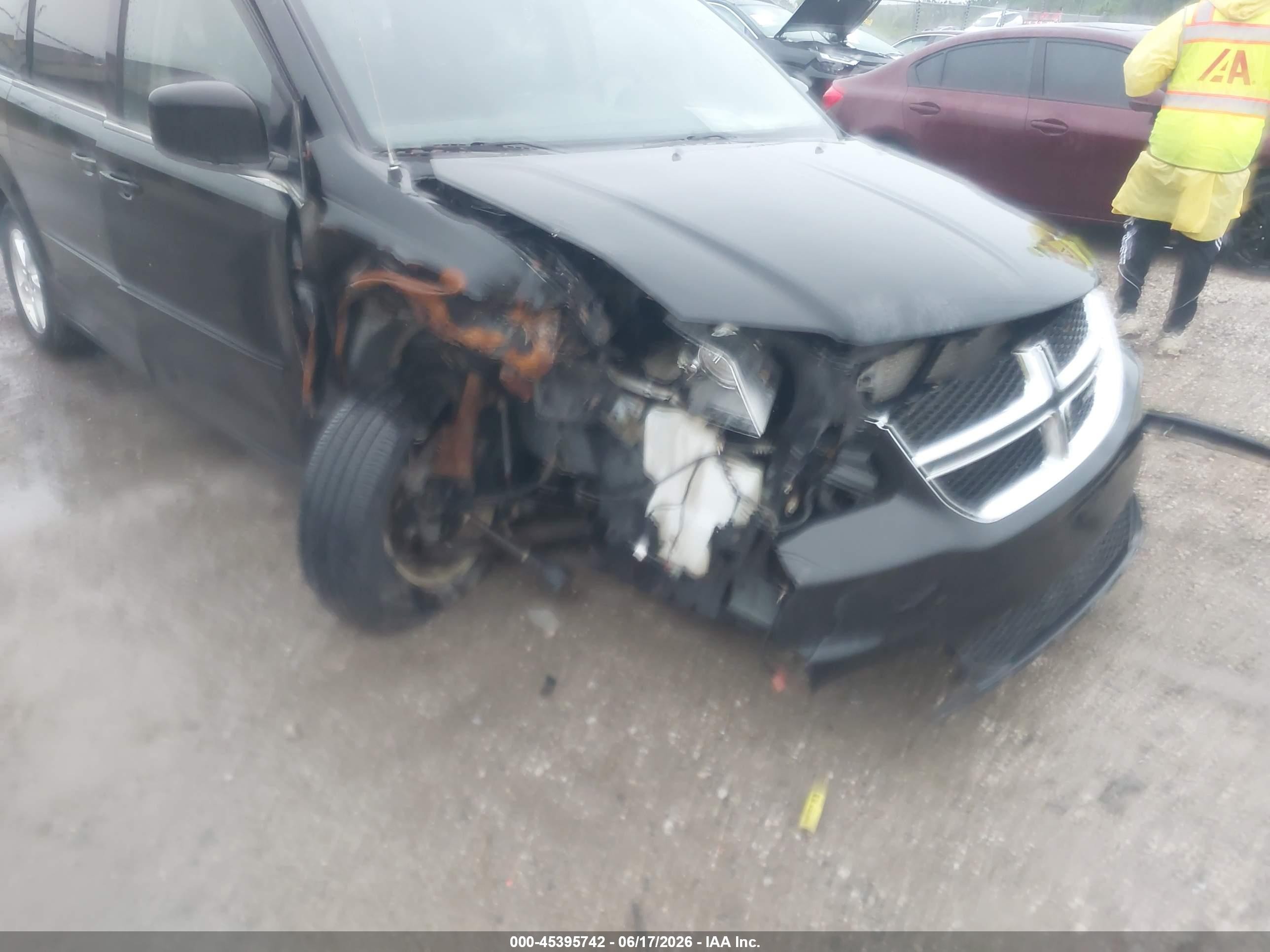 2012 Dodge Grand Caravan Crew Black vin: 2C4RDGDG6CR112131