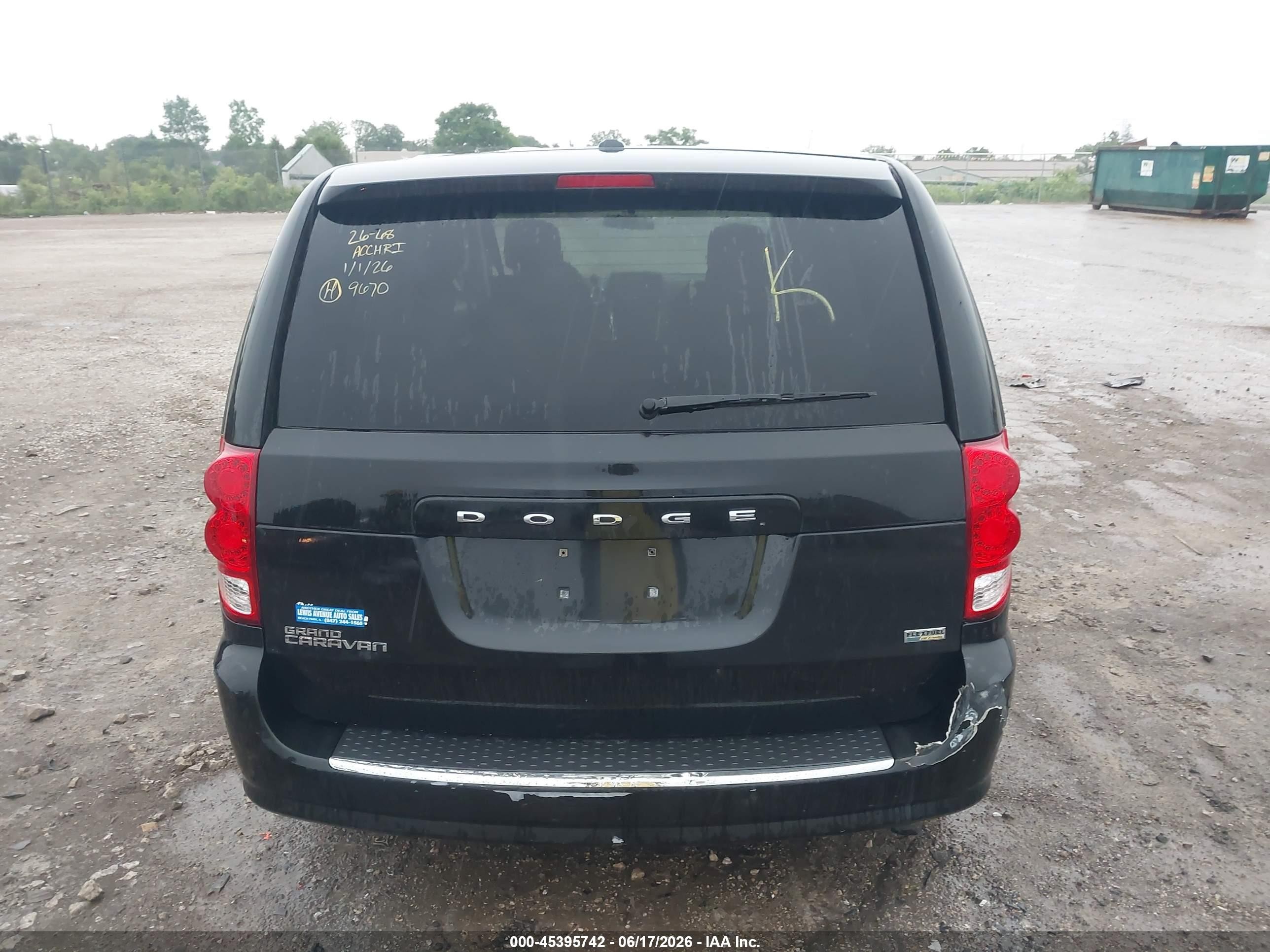 2012 Dodge Grand Caravan Crew Black vin: 2C4RDGDG6CR112131