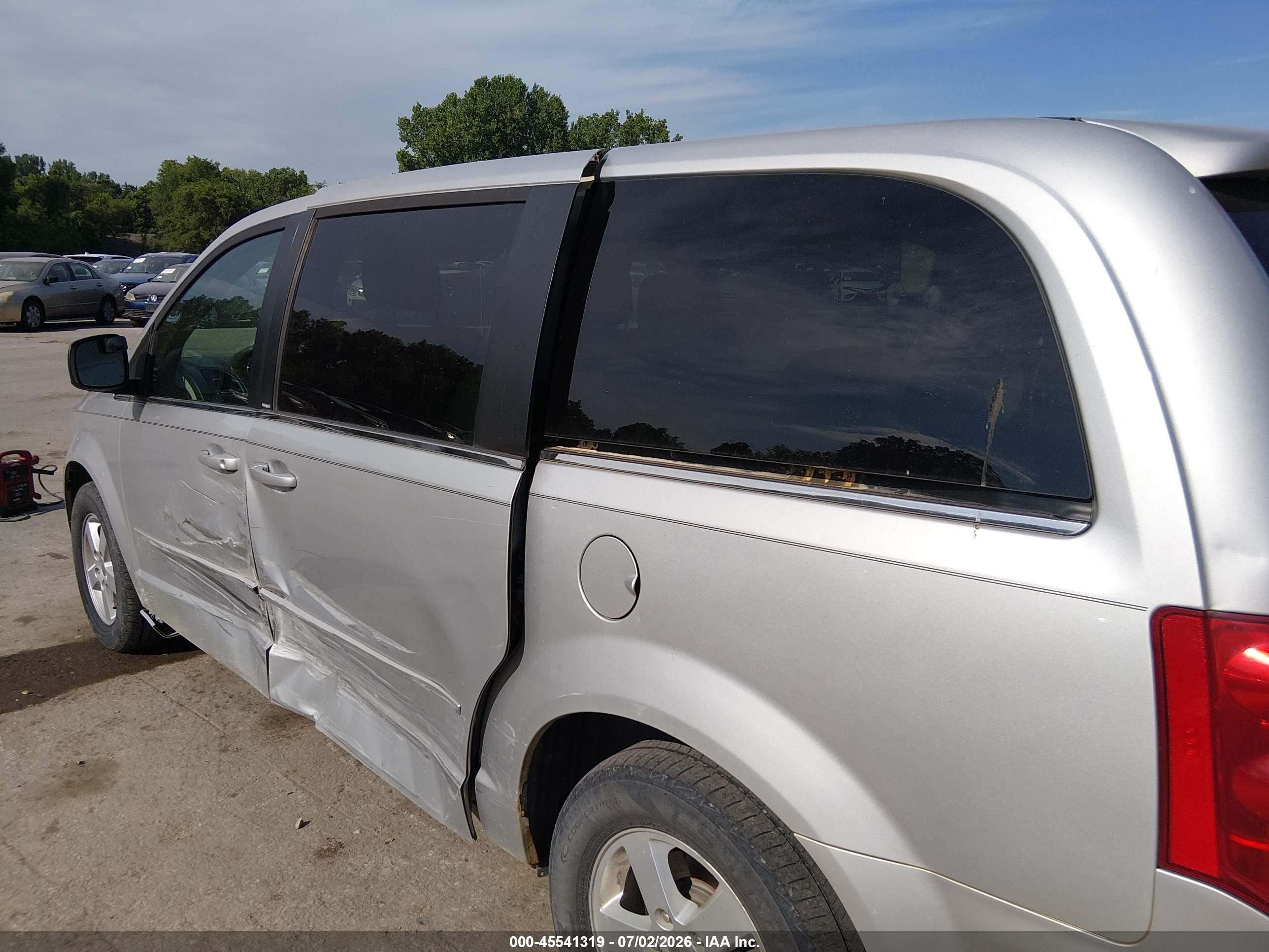 2012 Dodge Grand Caravan Crew Silver vin: 2C4RDGDG6CR198301