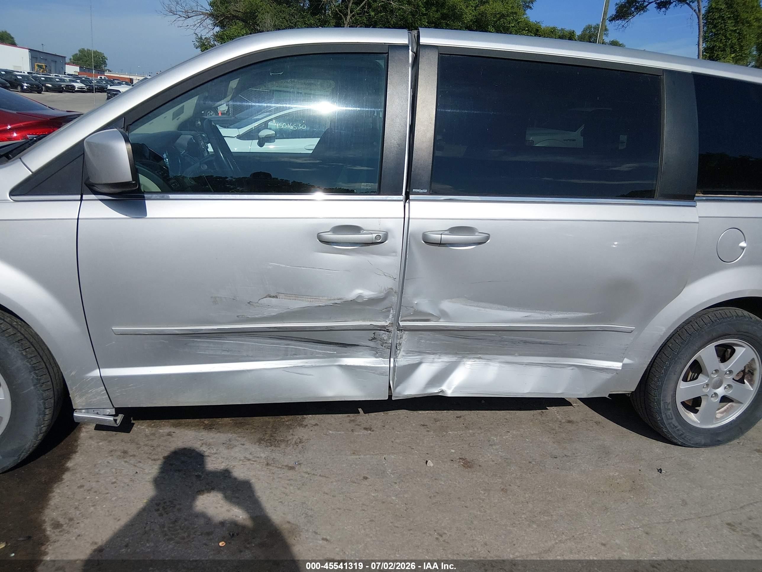 2012 Dodge Grand Caravan Crew Silver vin: 2C4RDGDG6CR198301