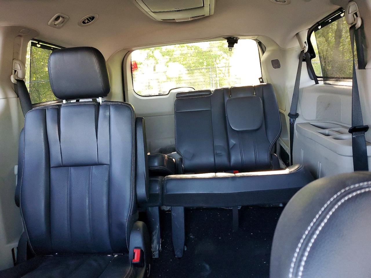 2012 Dodge Grand Caravan Crew Black vin: 2C4RDGDG6CR398112