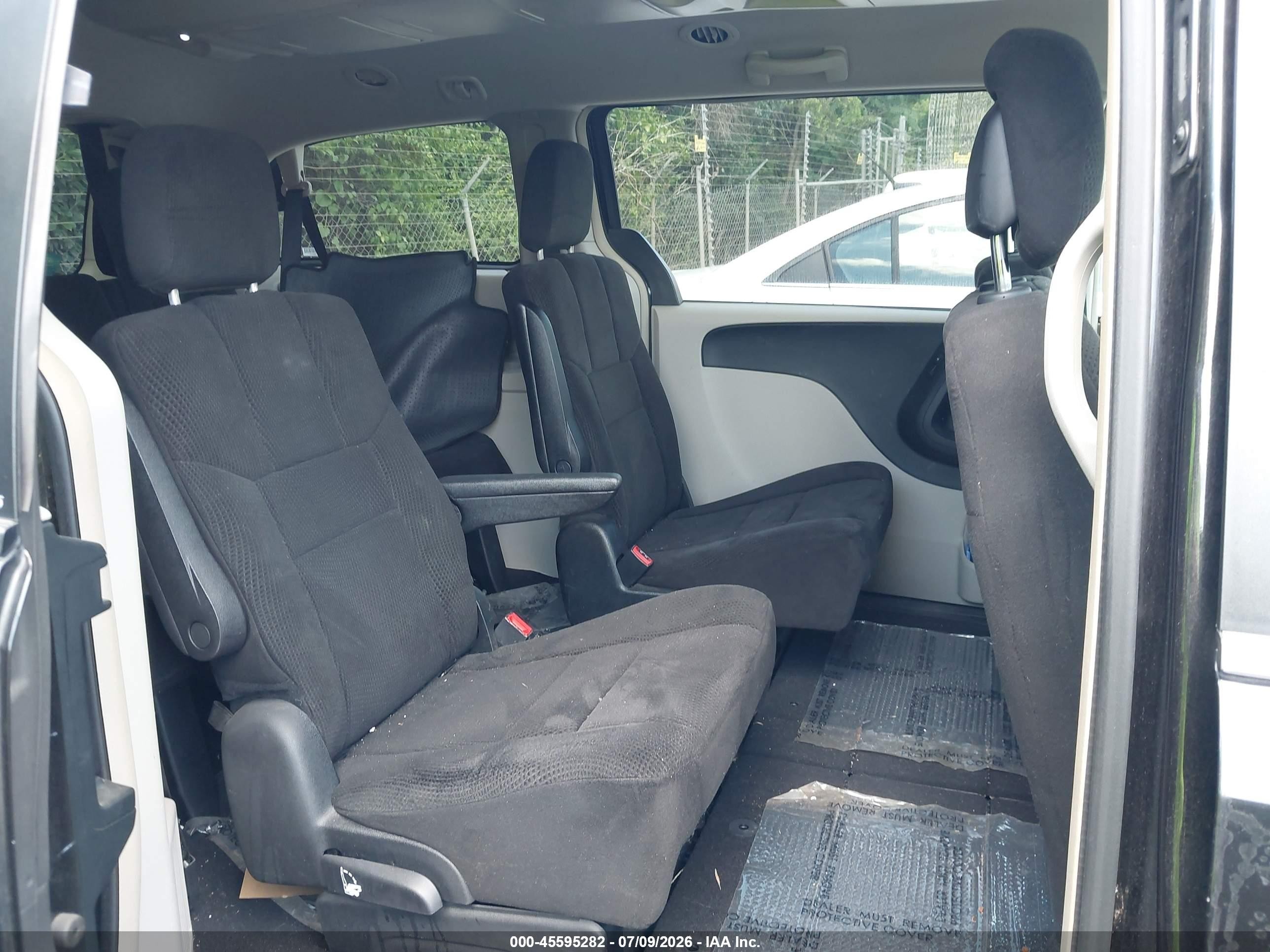 2013 Dodge Grand Caravan Crew Black vin: 2C4RDGDG6DR548981