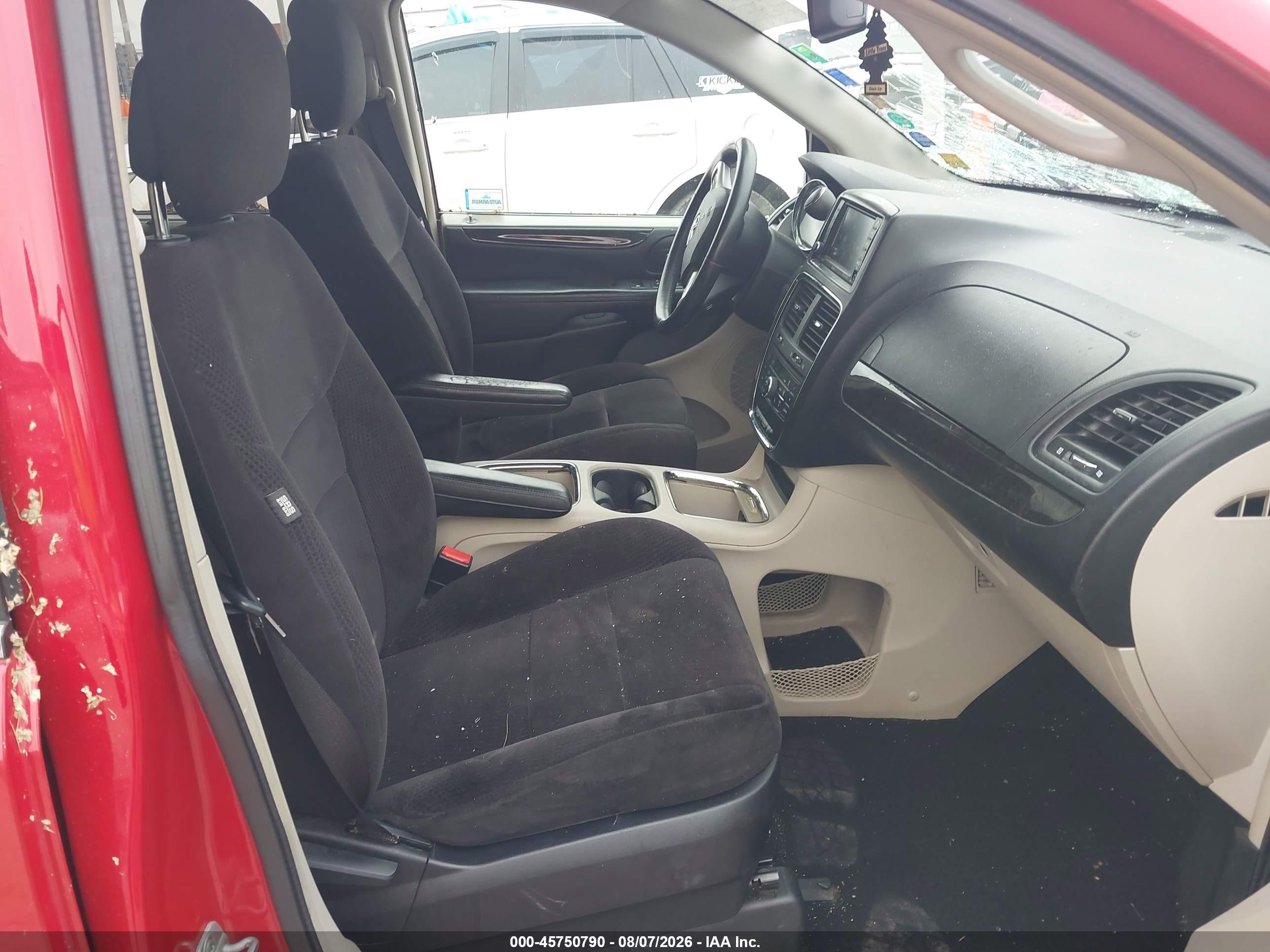 2013 Dodge Grand Caravan Crew Red vin: 2C4RDGDG6DR768802