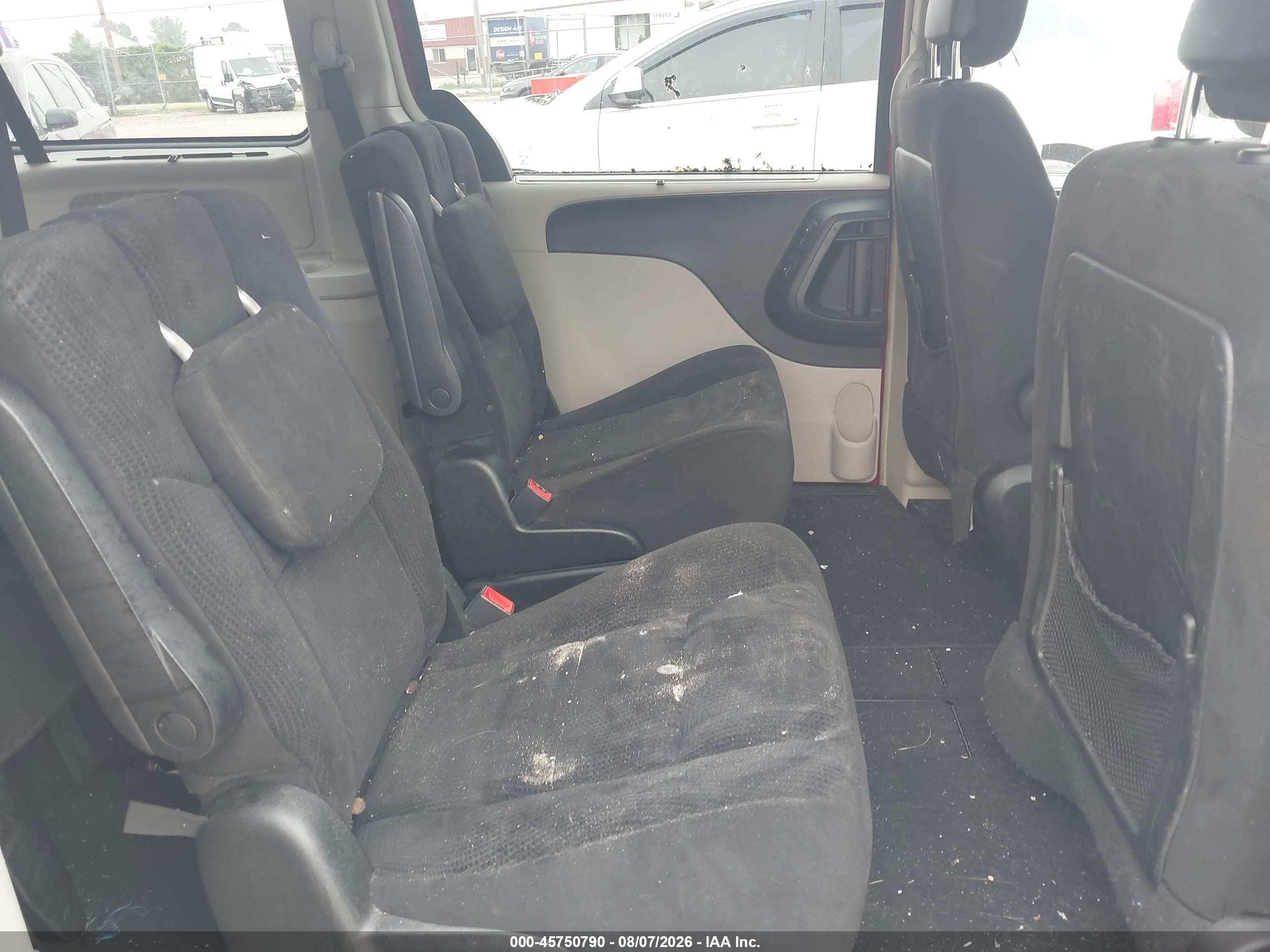 2013 Dodge Grand Caravan Crew Red vin: 2C4RDGDG6DR768802