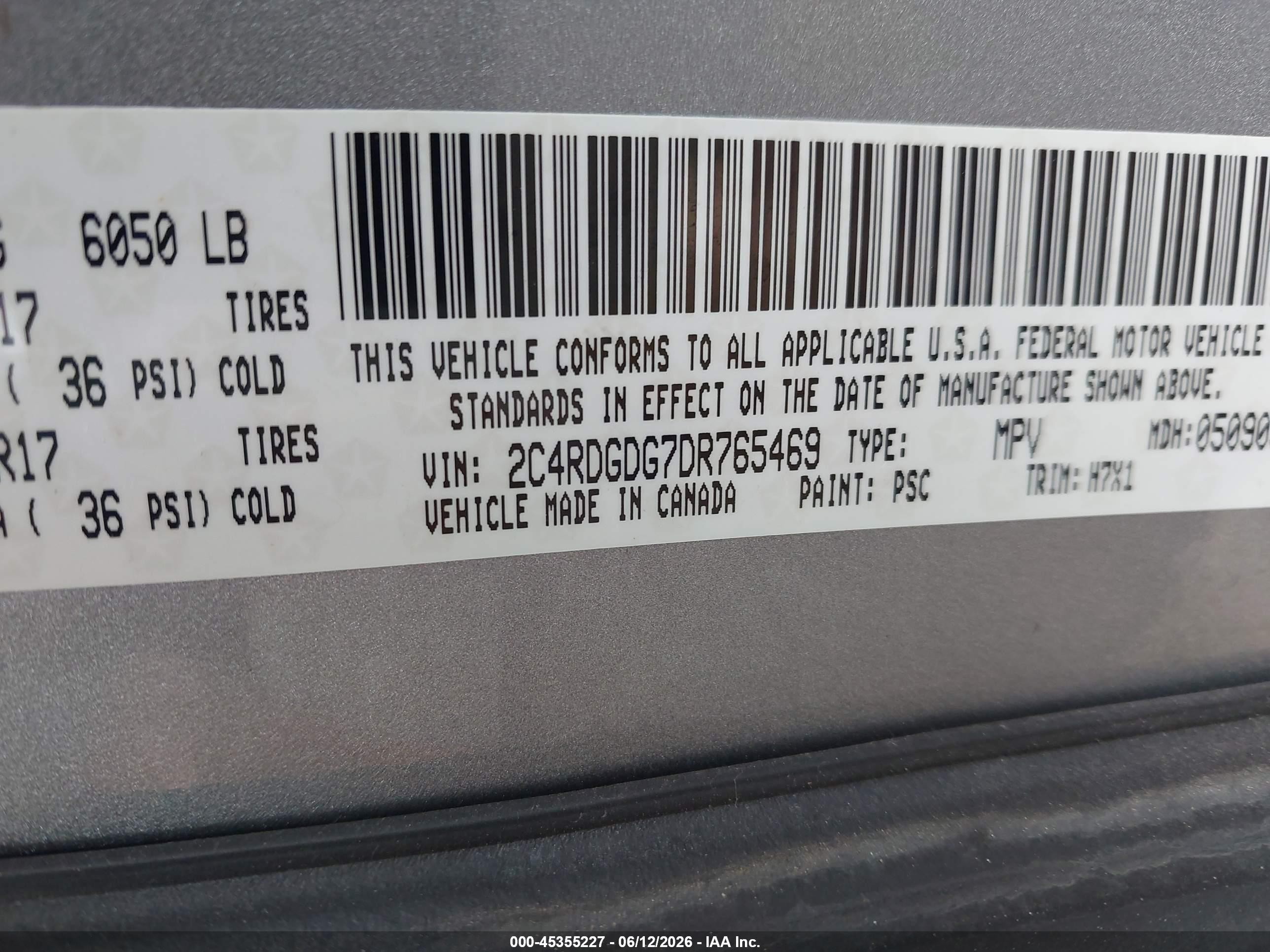 2013 Dodge Grand Caravan Crew Silver vin: 2C4RDGDG7DR765469