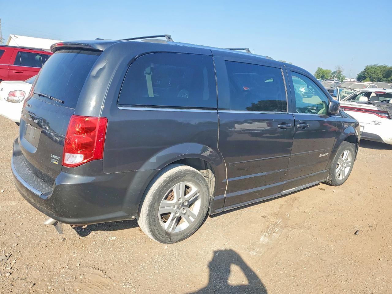 2012 Dodge Grand Caravan Crew Black vin: 2C4RDGDG8CR104497