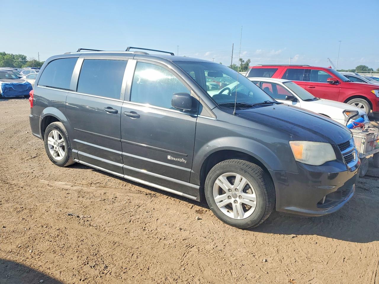 2012 Dodge Grand Caravan Crew Black vin: 2C4RDGDG8CR104497