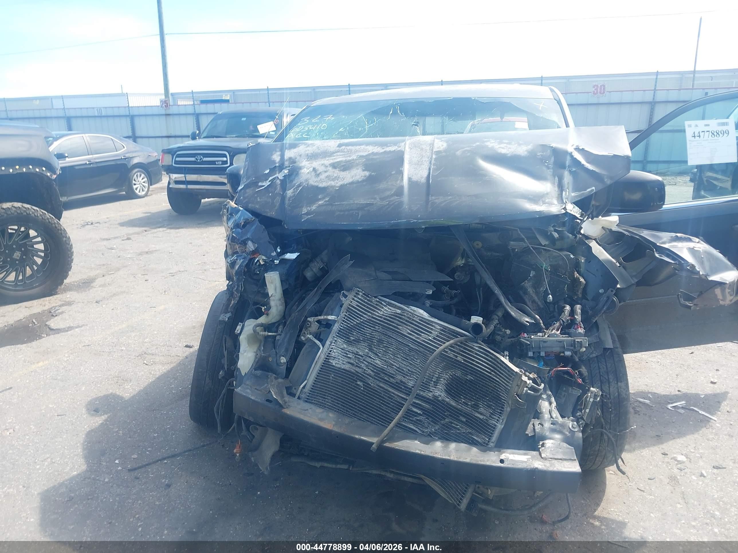 2012 Dodge Grand Caravan Crew Gray vin: 2C4RDGDG8CR108064