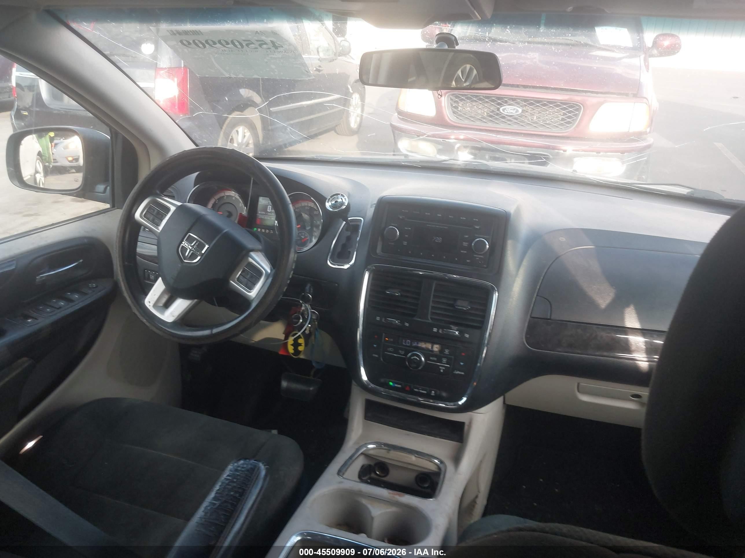 2012 Dodge Grand Caravan Crew Black vin: 2C4RDGDG8CR113927