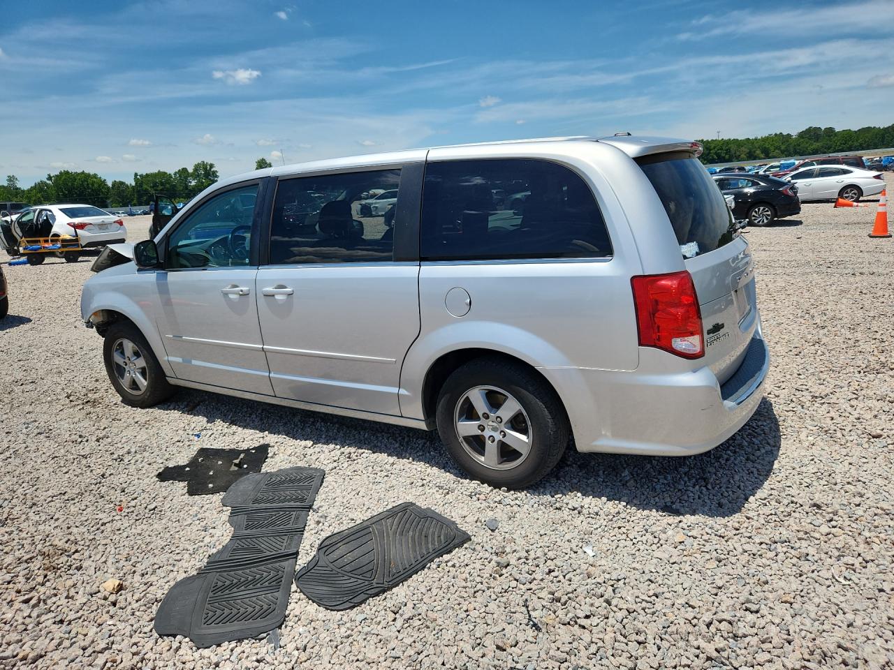 2012 Dodge Grand Caravan Crew Silver vin: 2C4RDGDG8CR145941