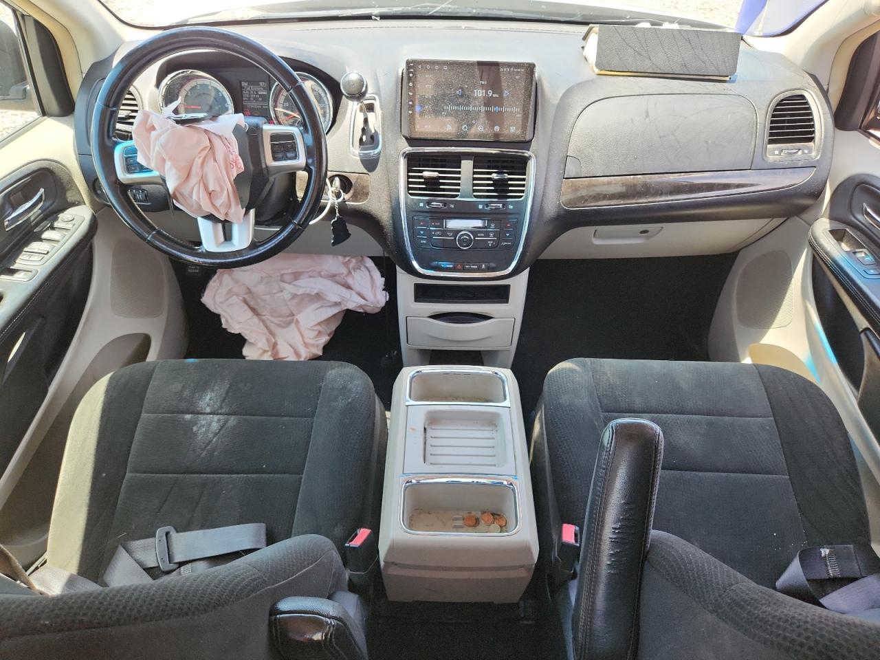 2012 Dodge Grand Caravan Crew Silver vin: 2C4RDGDG8CR145941