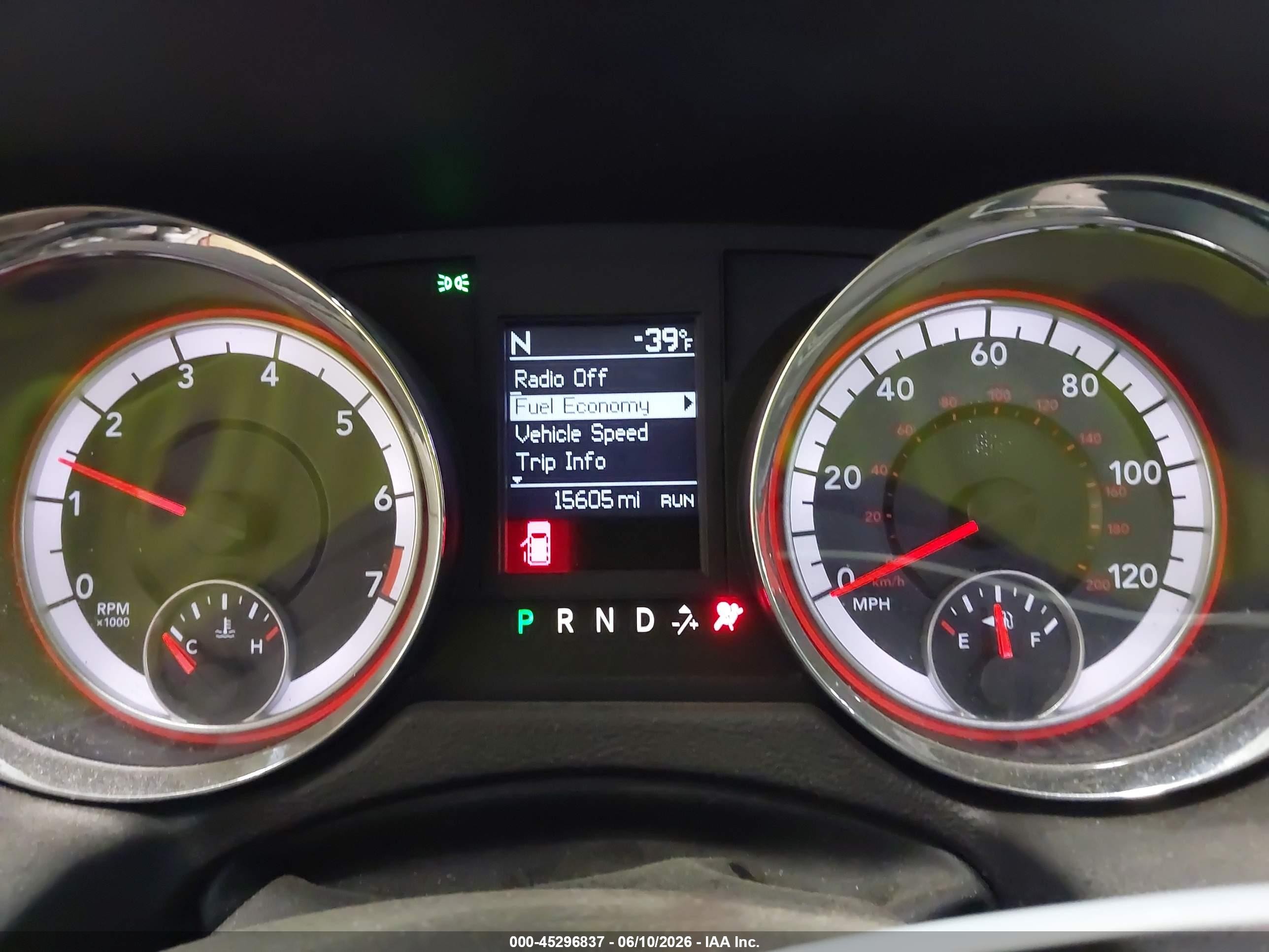 2012 Dodge Grand Caravan Crew Orange vin: 2C4RDGDG8CR281308