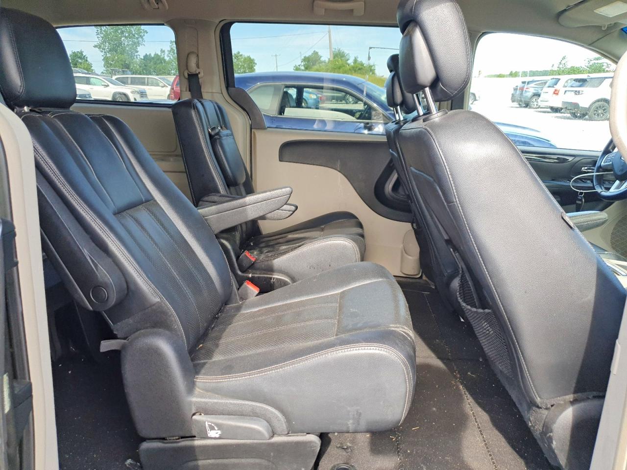 2013 Dodge Grand Caravan Crew Black vin: 2C4RDGDG8DR570349