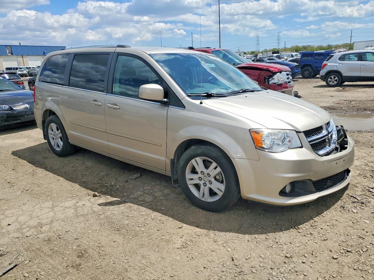 2013 Dodge Grand Caravan Crew Gold vin: 2C4RDGDG8DR773290