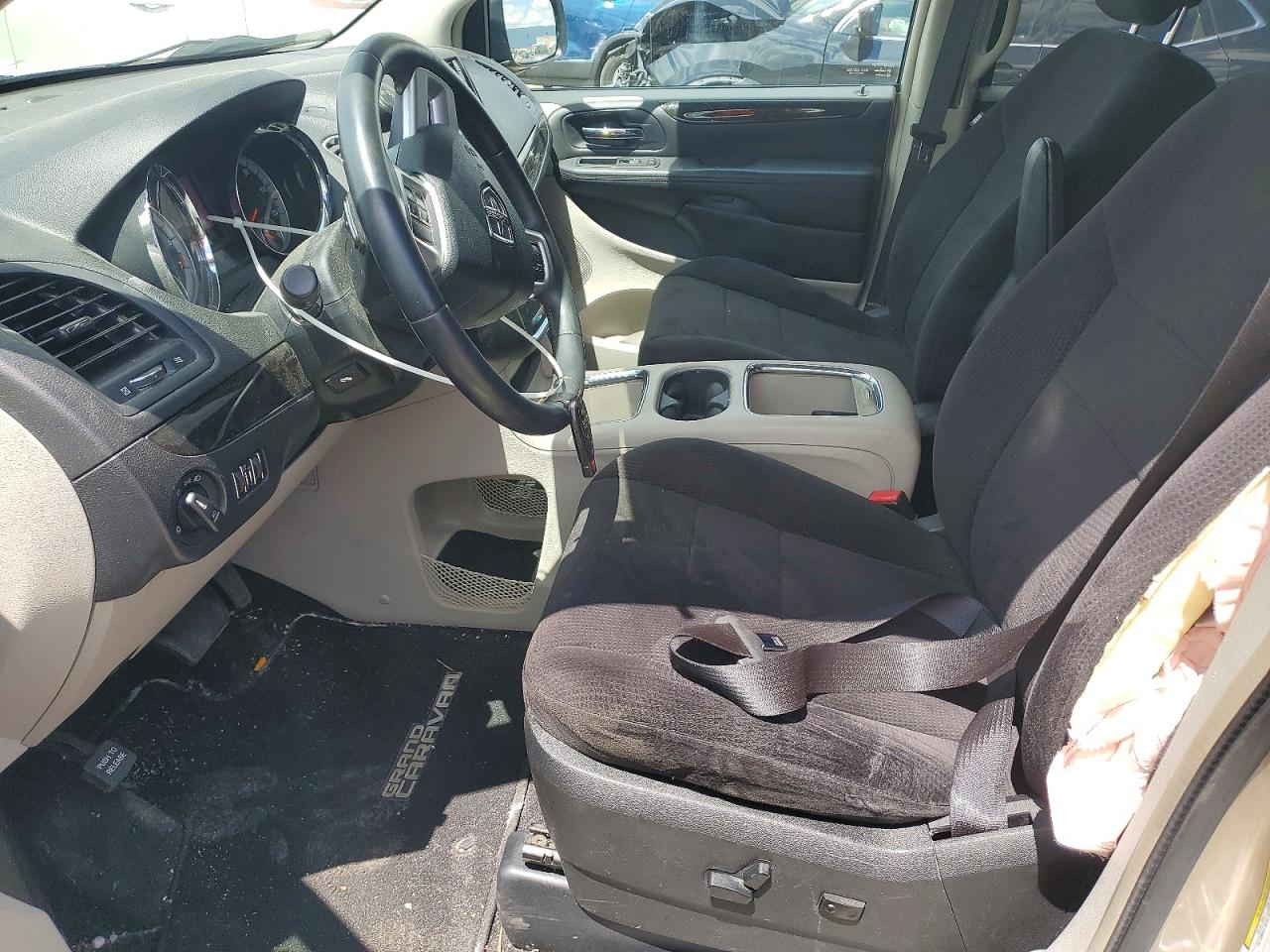 2013 Dodge Grand Caravan Crew Gold vin: 2C4RDGDG8DR773290