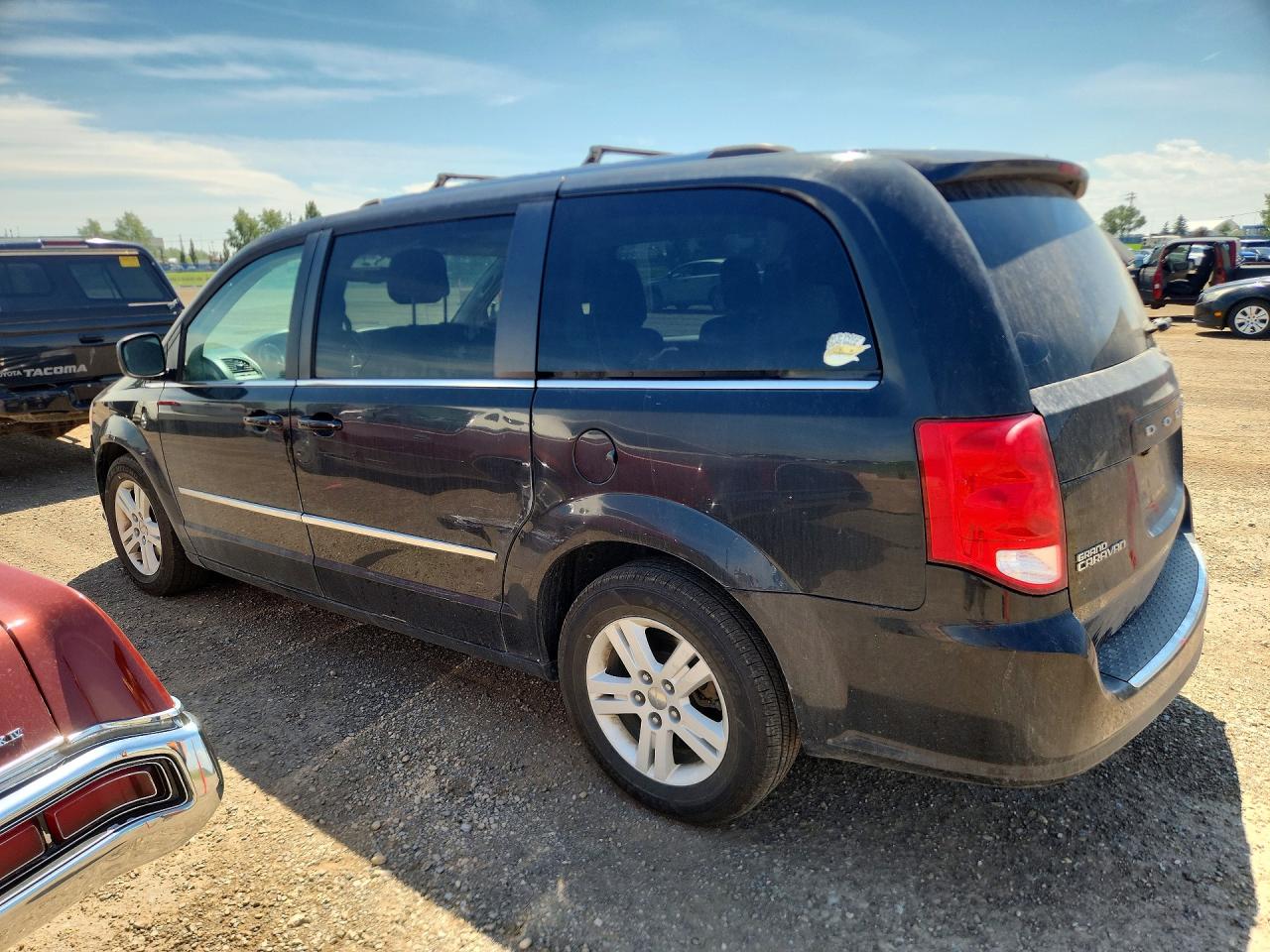 2014 Dodge Grand Caravan Crew Black vin: 2C4RDGDG8ER385204