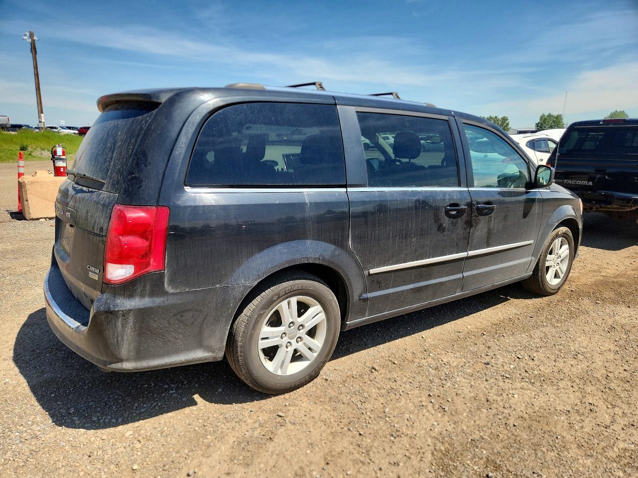 2014 Dodge Grand Caravan Crew Black vin: 2C4RDGDG8ER385204