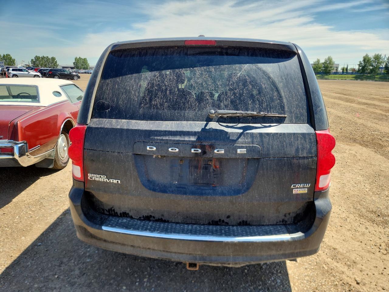 2014 Dodge Grand Caravan Crew Black vin: 2C4RDGDG8ER385204