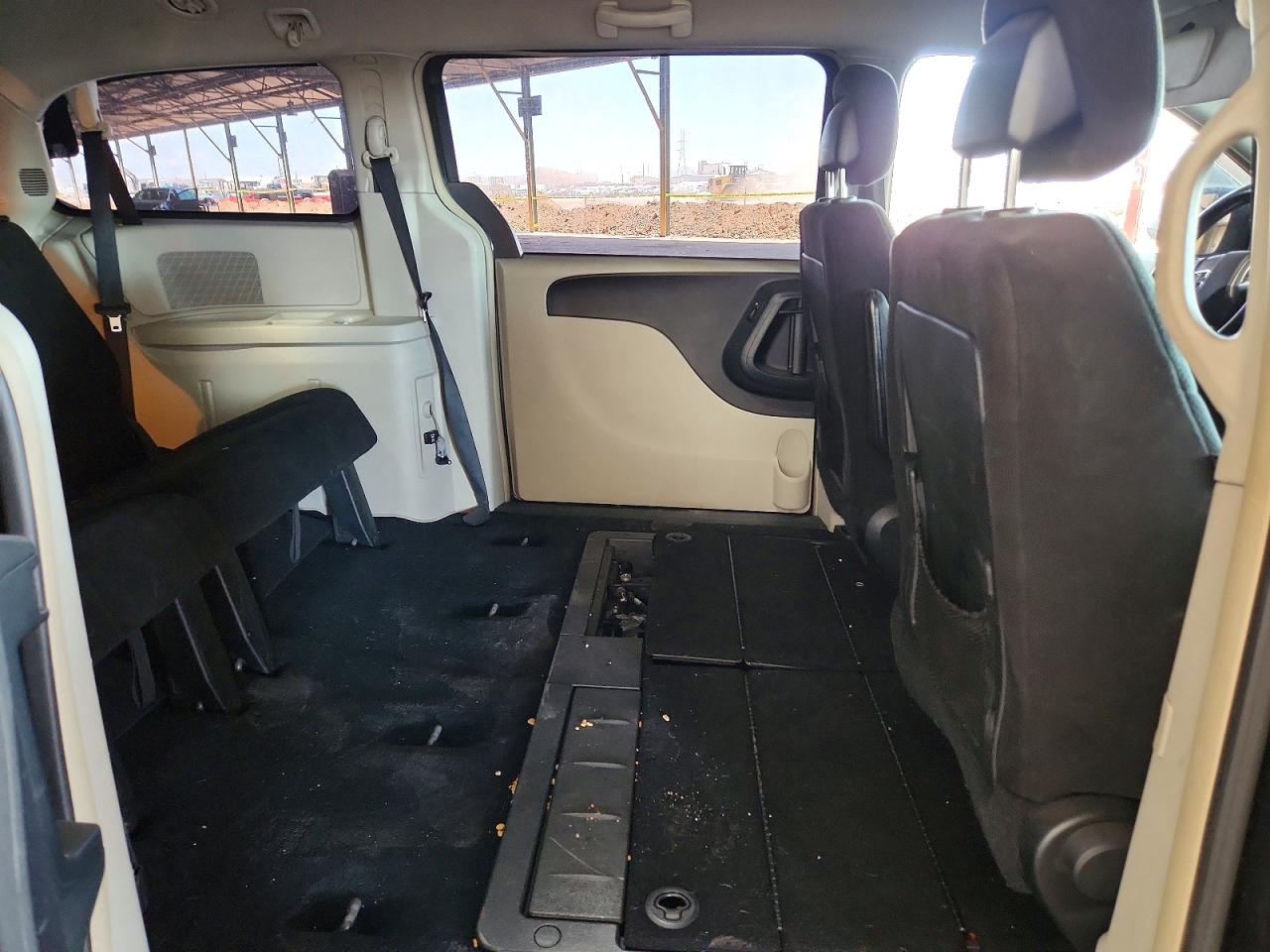 2012 Dodge Grand Caravan Crew Gray vin: 2C4RDGDG9CR107828