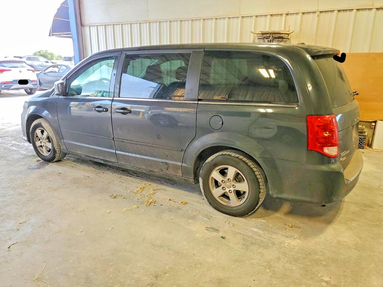 2012 Dodge Grand Caravan Crew Black vin: 2C4RDGDG9CR108087